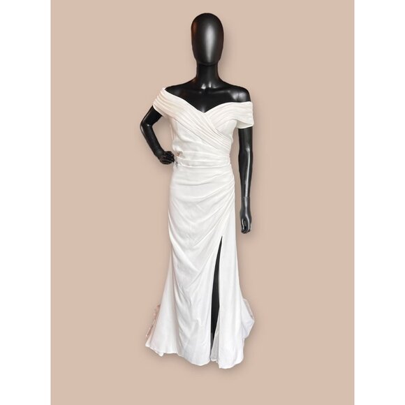 JJs House Dresses & Skirts - Side Ruched Off Shoulder Wedding Gown